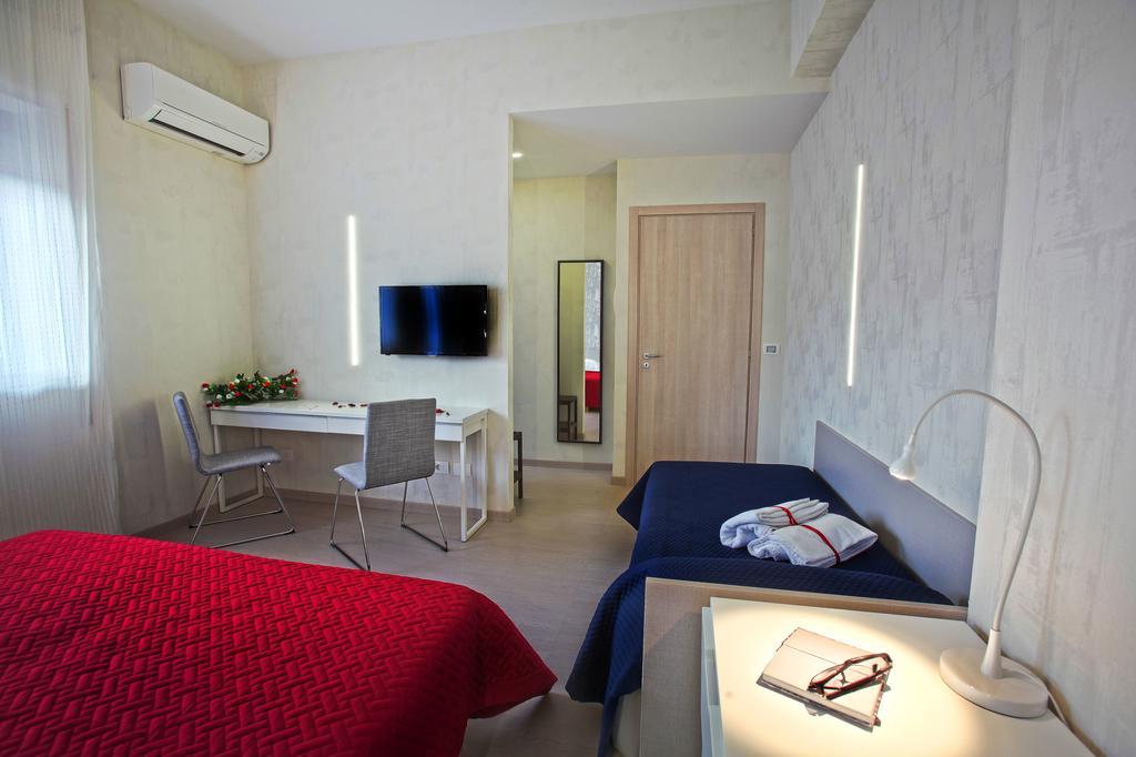 Hotel Kroma Ragusa Zewnętrze zdjęcie